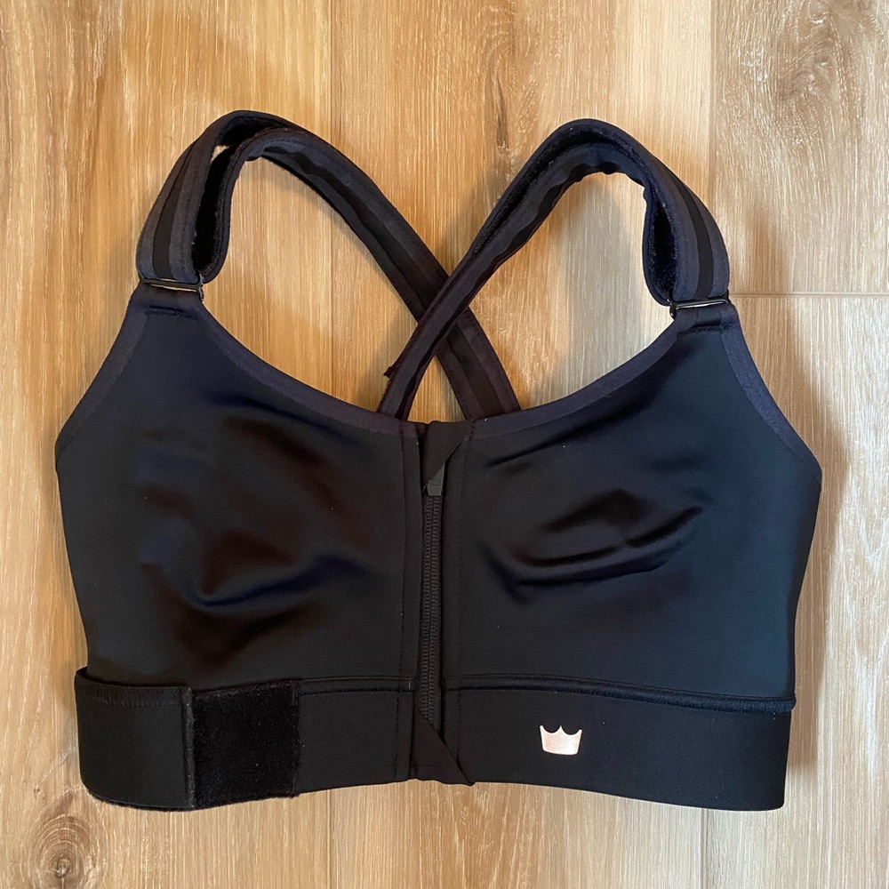 SheFit Sports Bra